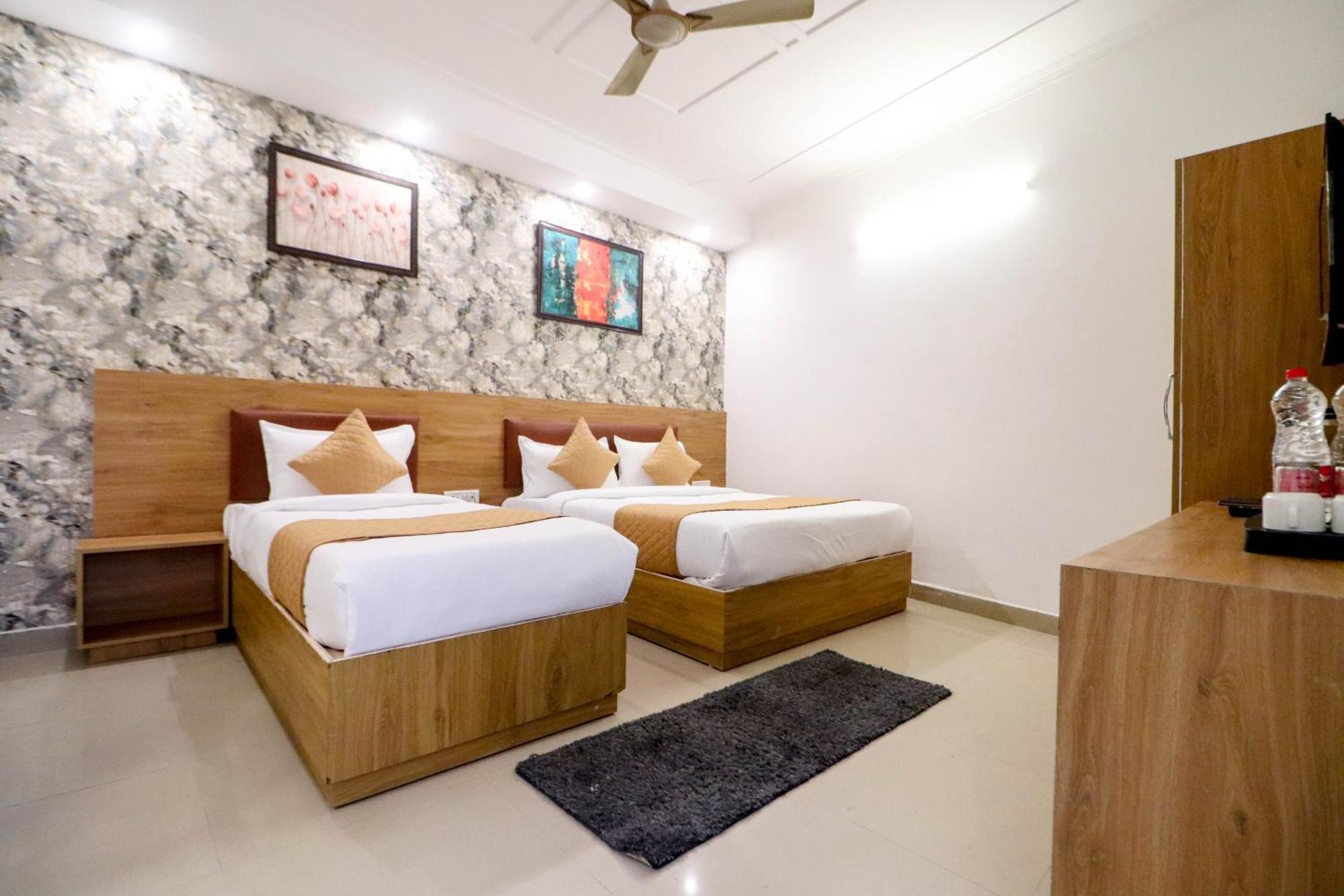 Hotel Stay Villa Delhi Airport New Delhi Bagian luar foto