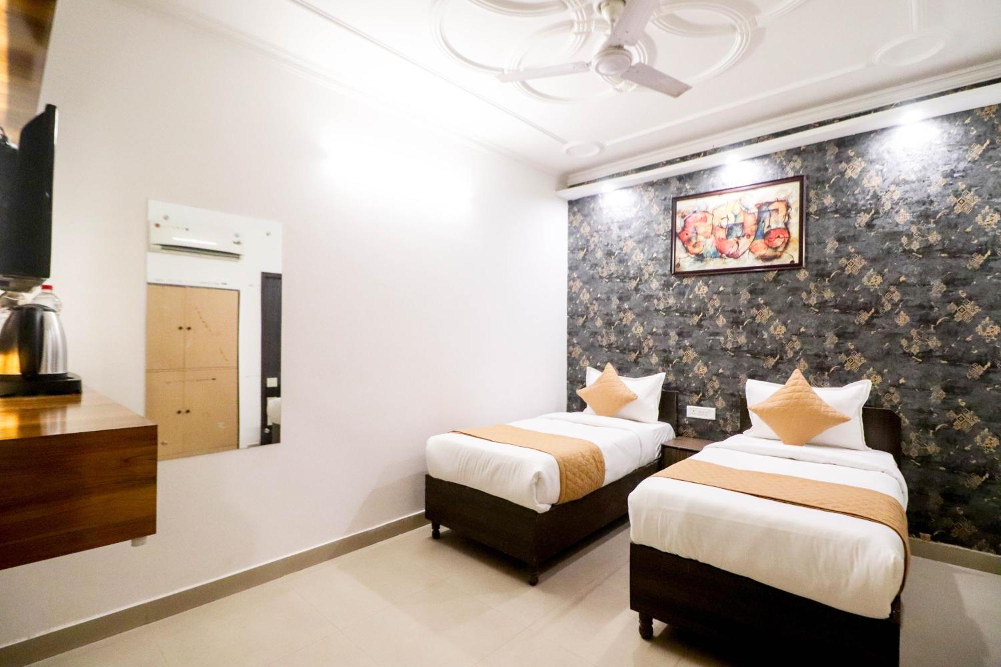 Hotel Stay Villa Delhi Airport New Delhi Bagian luar foto